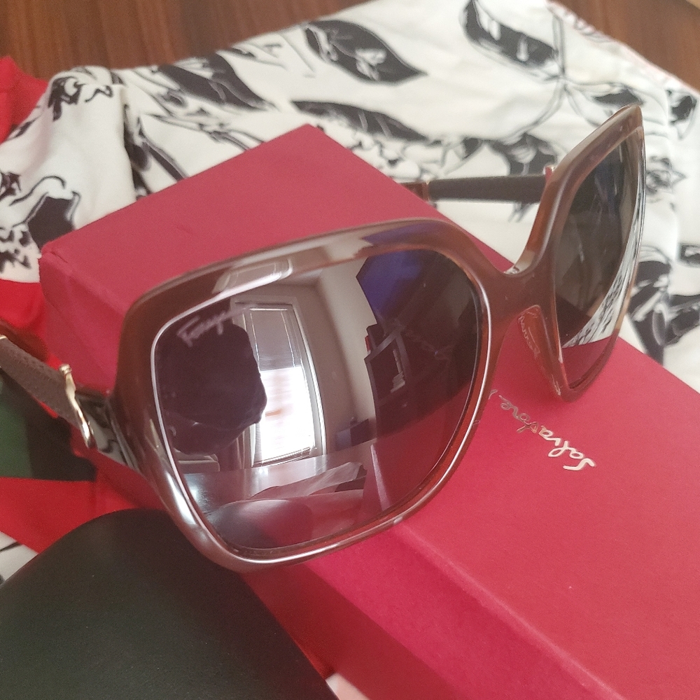 Brown Salvatore Ferragamo